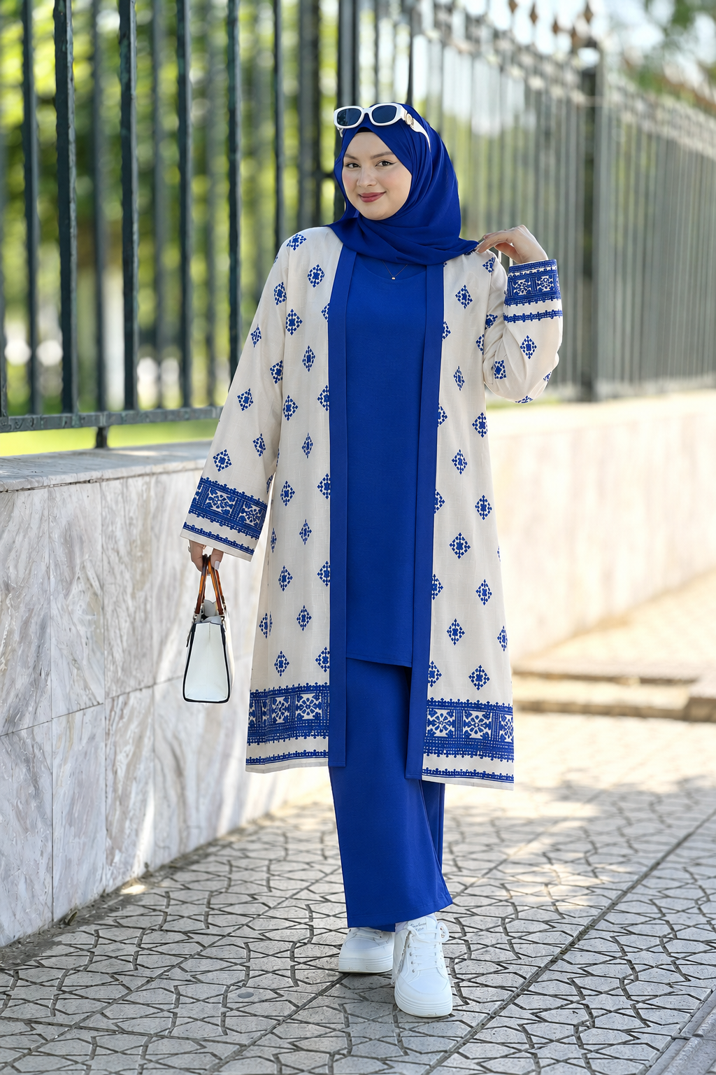 Ensemble Amira Ref:028