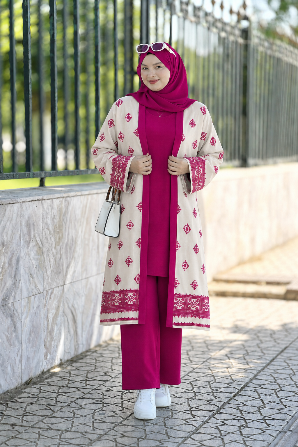 Ensemble Amira Ref:028